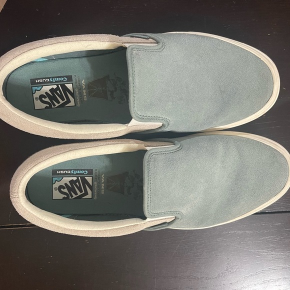 Vans - Picture 4 of 4